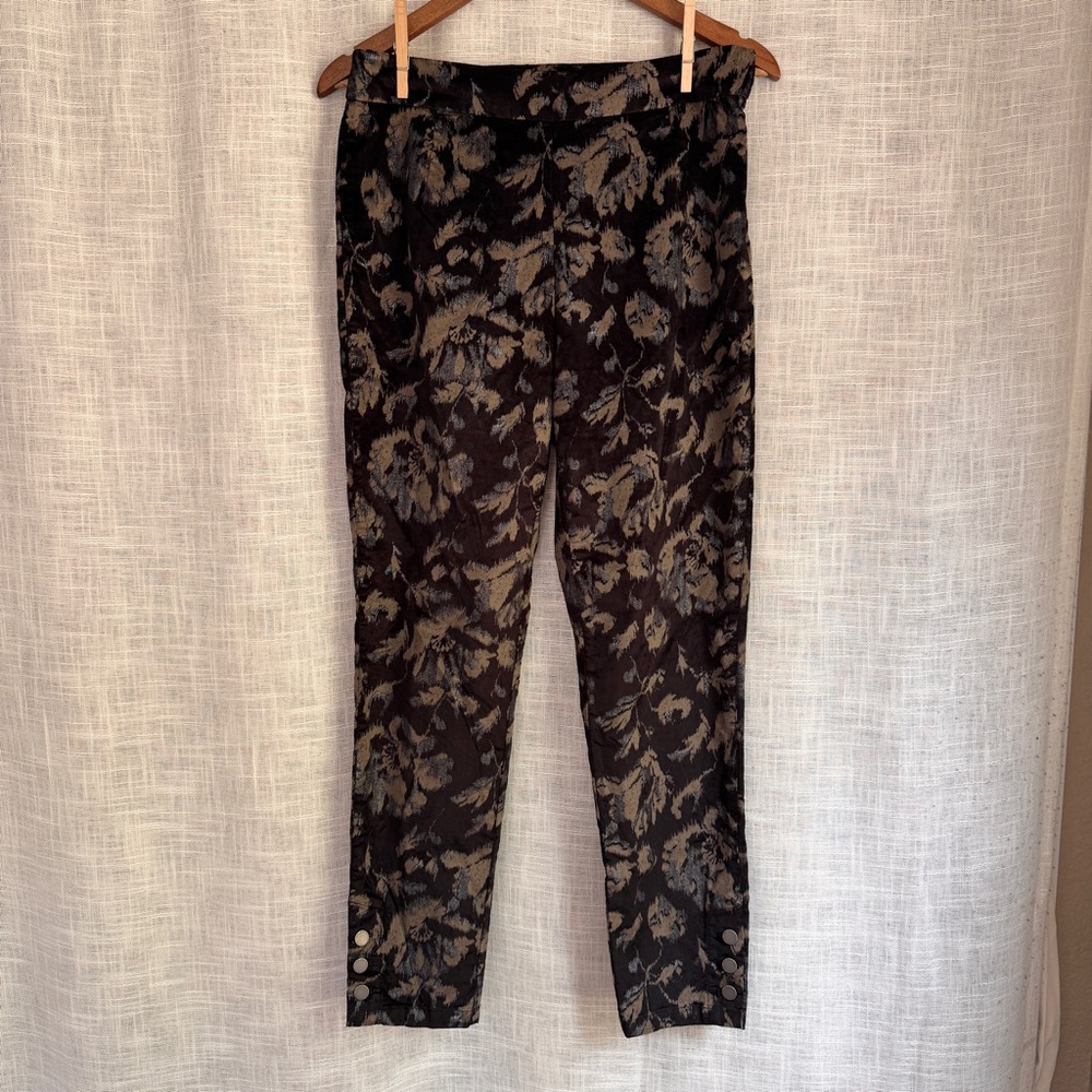 Peruvian Connection Black Tan Gold Floral Slim Pants Button Ankle Size 6